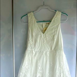 Floral design wedding gown